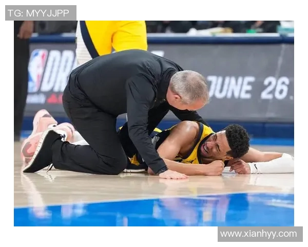 哈利伯顿总决赛抢七出战成疑概率仅为五成能否逆转局势引关注