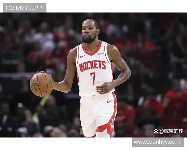 杜兰特在对阵鹈鹕比赛中拳击对手被判一级恶犯引发热议